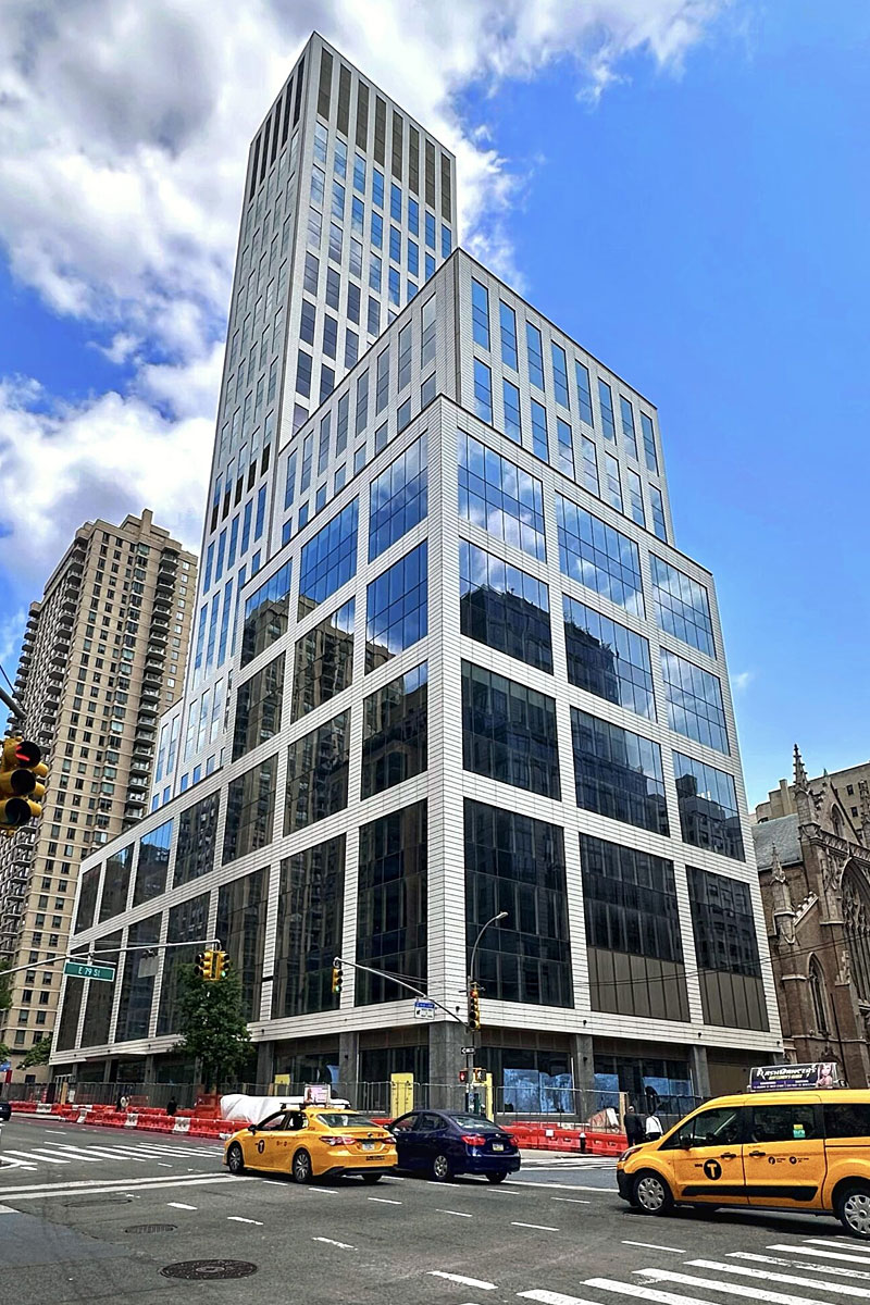 89 Maspeth Ave, Brooklyn, NY